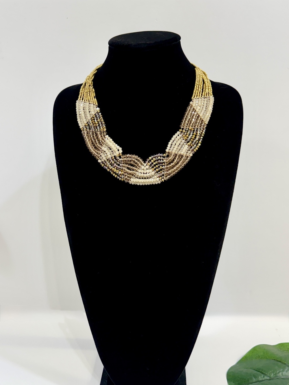 Leslie Danzis Iridescent Beaded Collar Necklace Cream & Brown | NWT